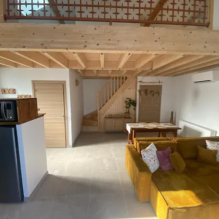Hébergement de vacances La Petite Maison Dans La Brie Guérard